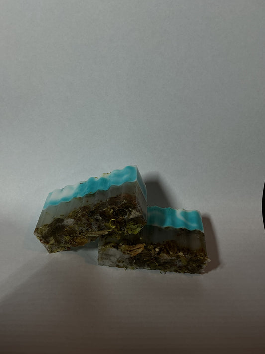 Kräuterseife mit Ziegenmilch